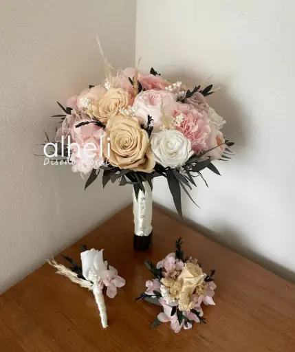 Bouquet Blush